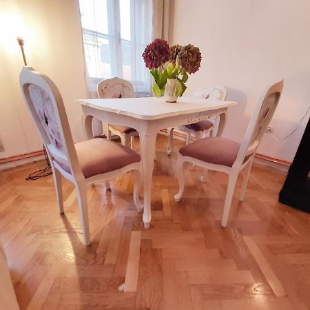 Central Loft Apartment Brassó Kültér fotó