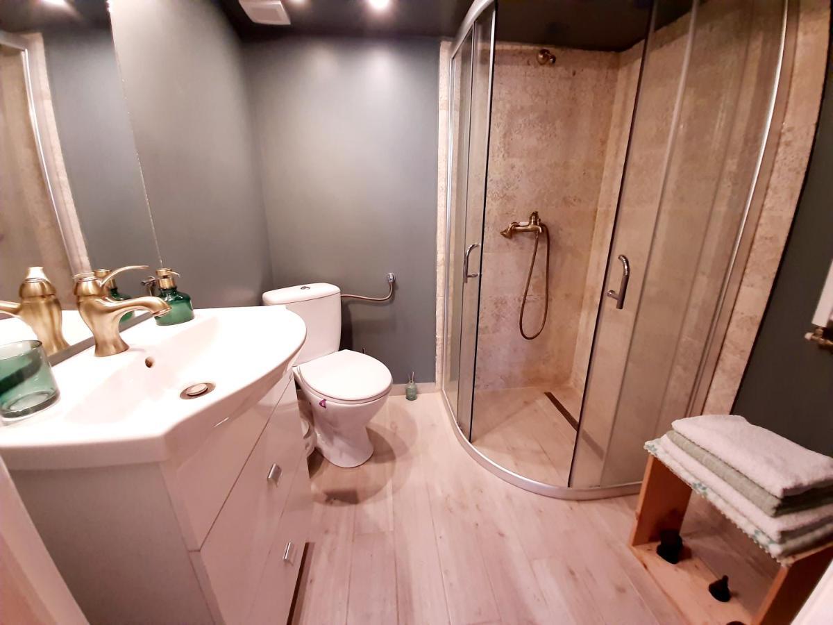 Central Loft Apartment Brassó Kültér fotó