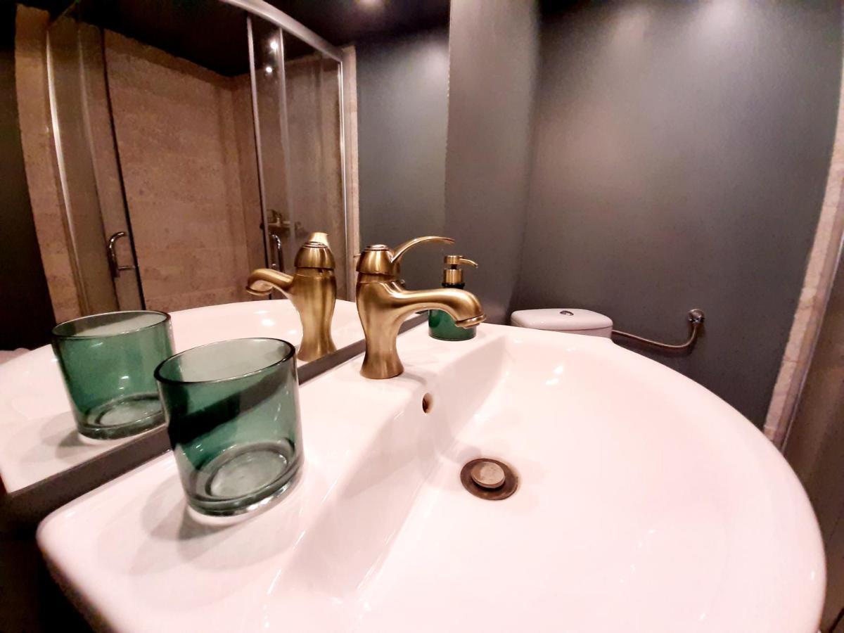 Central Loft Apartment Brassó Kültér fotó
